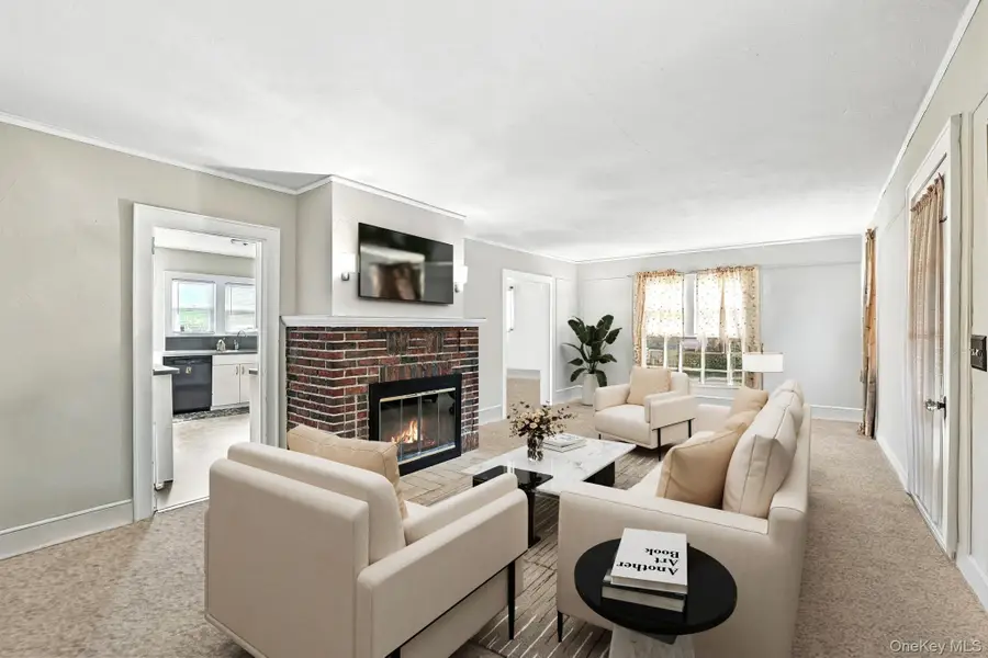 50 Cloverdale Avenue, White Plains, NY 10603 - Image #2