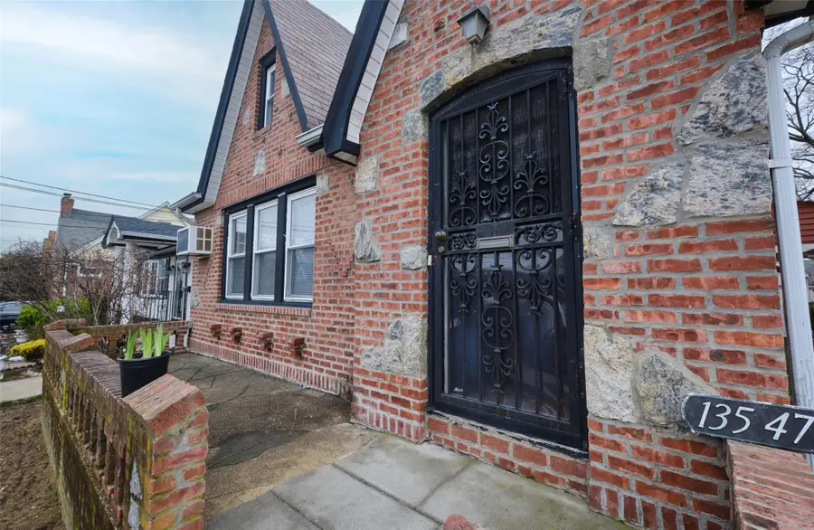 135-47 229th Street, Laurelton, NY 11413 - Image #2