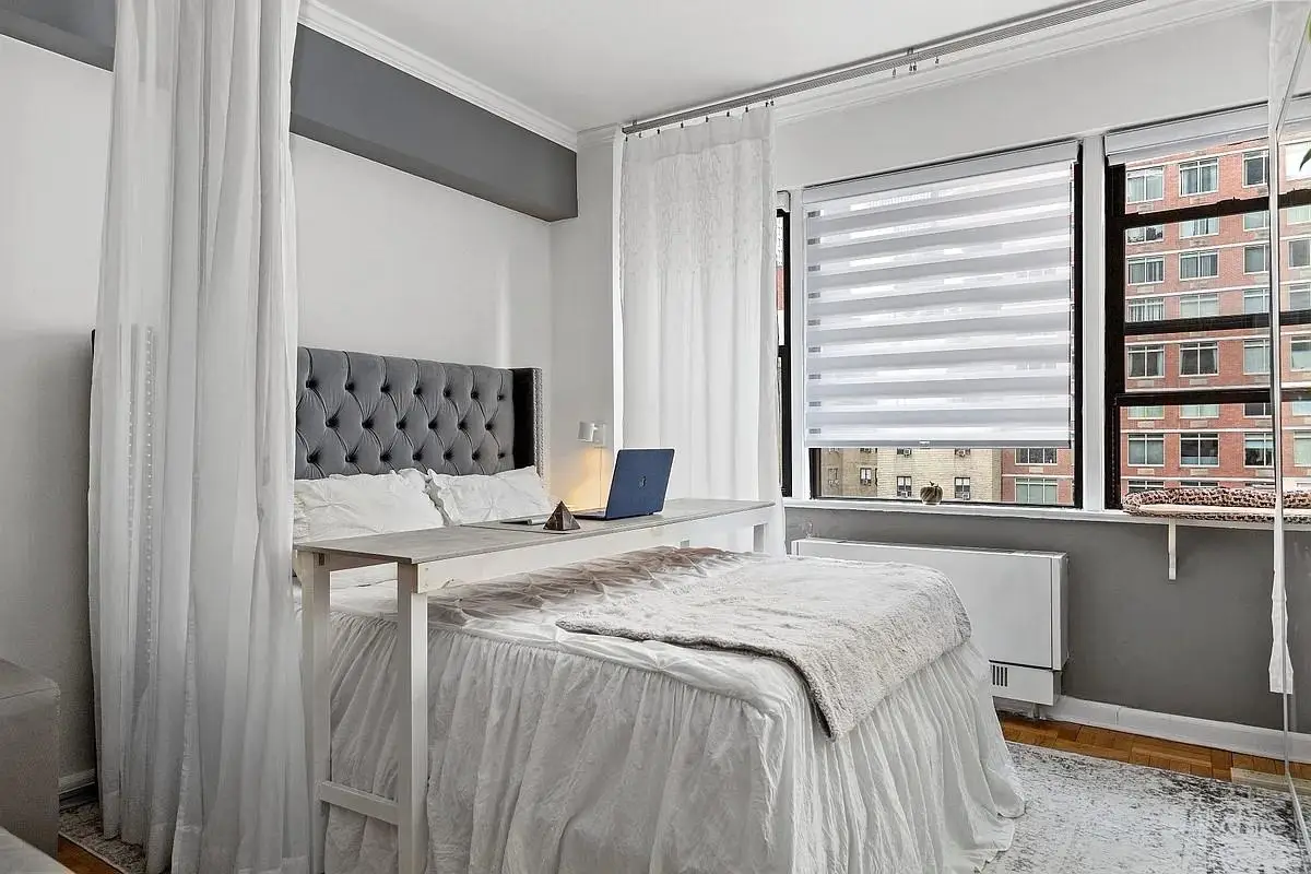 240 46 E #10E, Manhattan, NY 10017 - Image #1