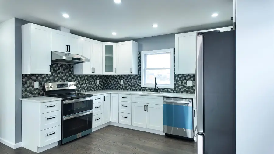 12 Meridian Road, Levittown, NY 11756 - Image #2