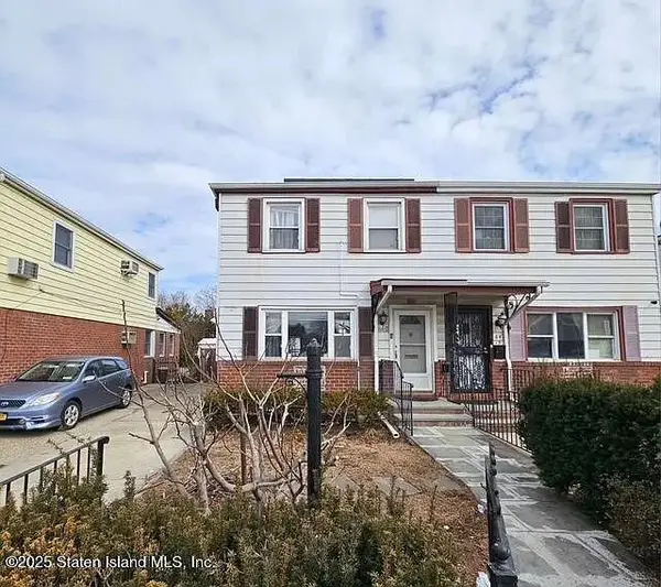 6411 Bell Boulevard, Oakland Gardens, NY 11364