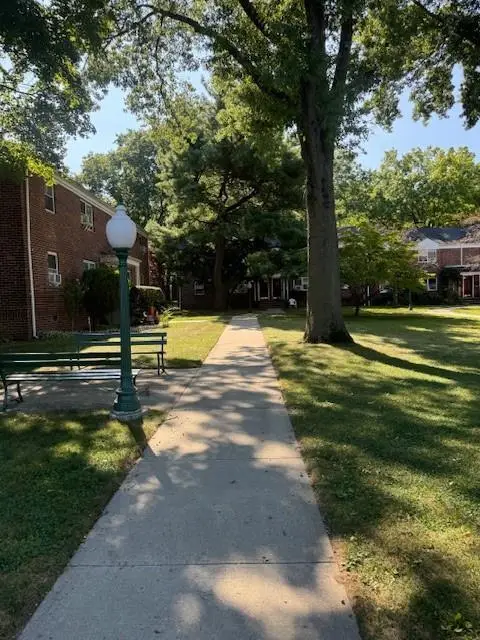 500 Tuckahoe Road #8B, Yonkers, NY 10710 - Image #3