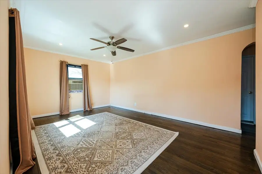 74-27 220th St. #121-A1, Oakland Gardens, NY 11364 - Image #3