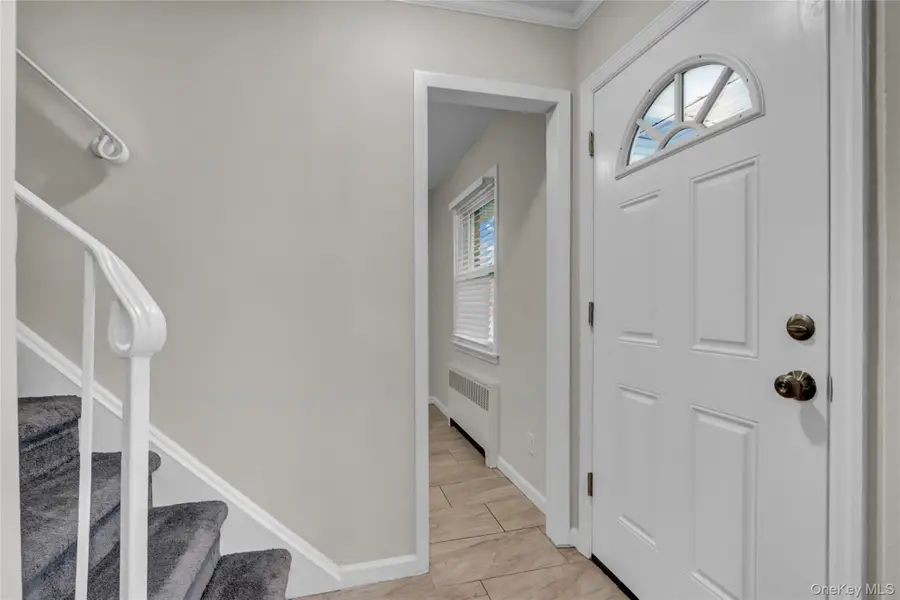 787 Stewart Avenue, Bethpage, NY 11714 - Image #3