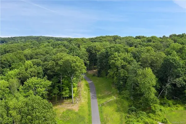 578 Cross River Road, Katonah, NY 10536