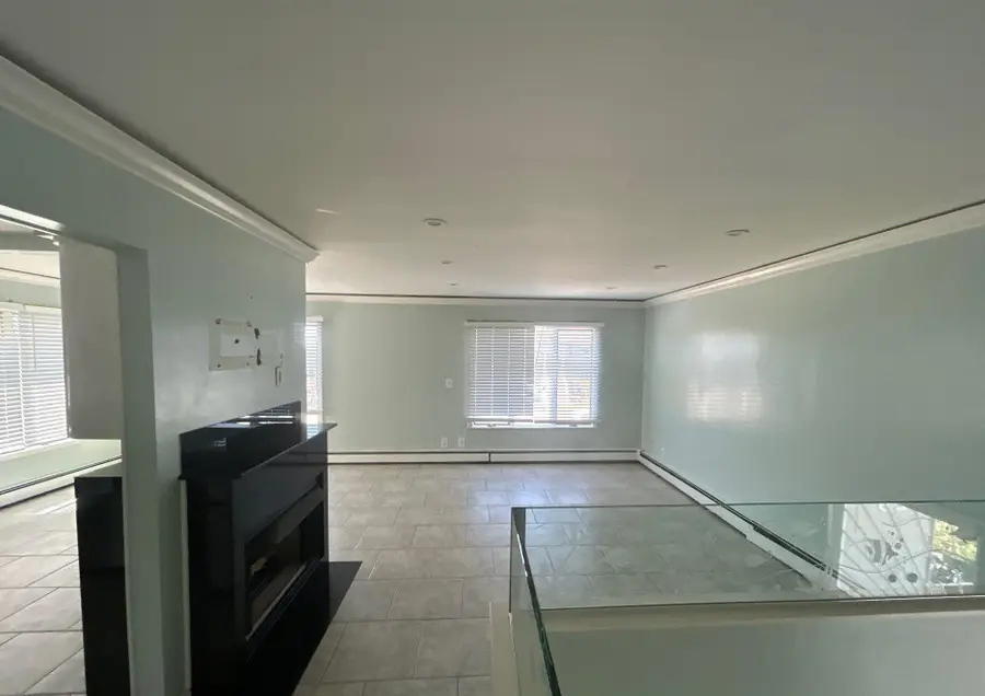 929 S Long Beach Avenue, Freeport, NY 11520 - Image #3