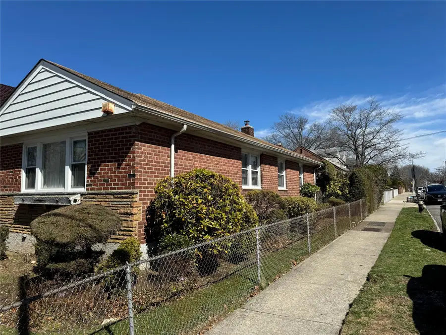 4419 192nd Street, Flushing, NY 11358 - Image #2