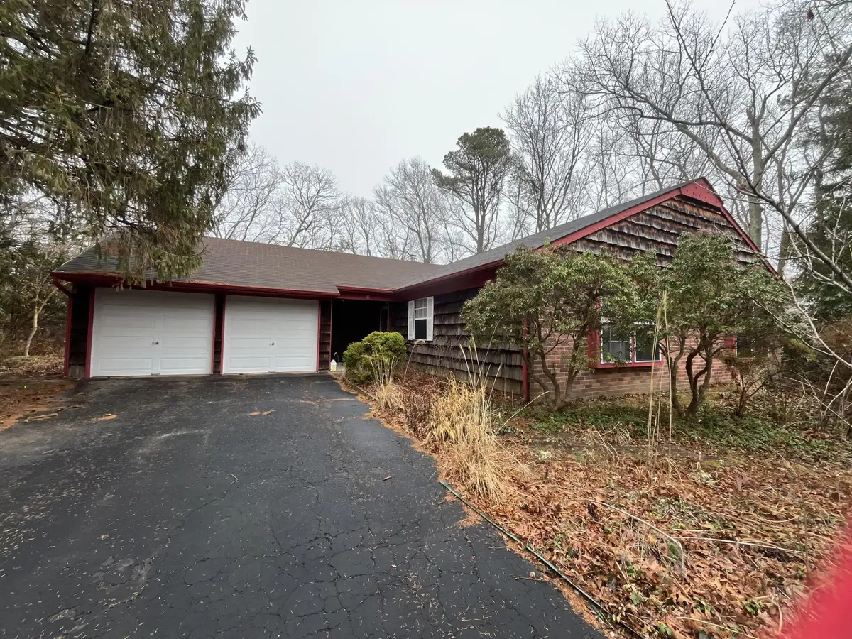 7 Falmouth Drive, Mount Sinai, NY 11766 - Image #1