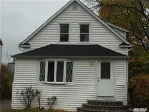 183 Perry Street, Hempstead, NY 11550