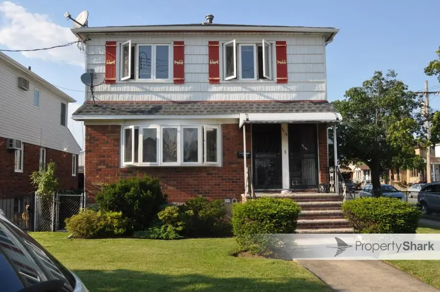 96-19 156 Avenue, Howard Beach, NY 11414 - Image #2