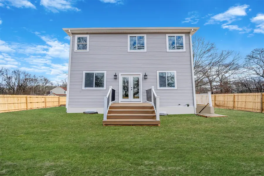 40 Hawkins Avenue, Medford, NY 11763 - Image #3