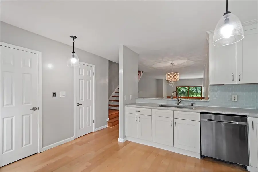 118 Round Hill Road, Dobbs Ferry, NY 10522 - Image #3