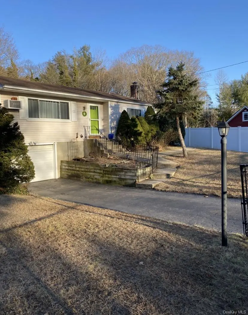 433 Browns Road, Nesconset, NY 11767 - Image #3