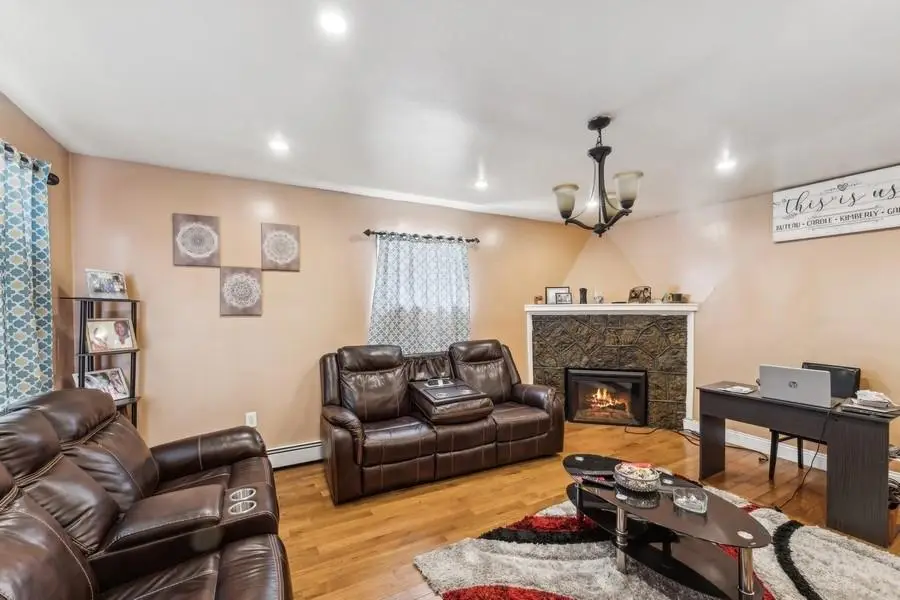 11422 174th Street, Jamaica, NY 11434 - Image #2