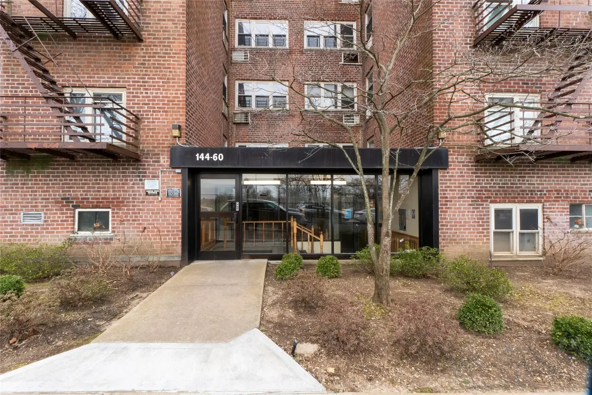 144-60 Gravett Road #6F, Flushing, NY 11367 - Image #1