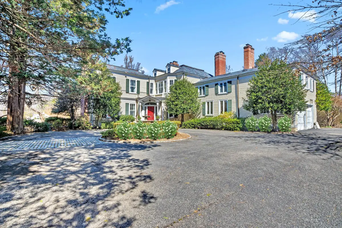 200 Middle Neck Road, Sands Point, NY 11050 - Image #1