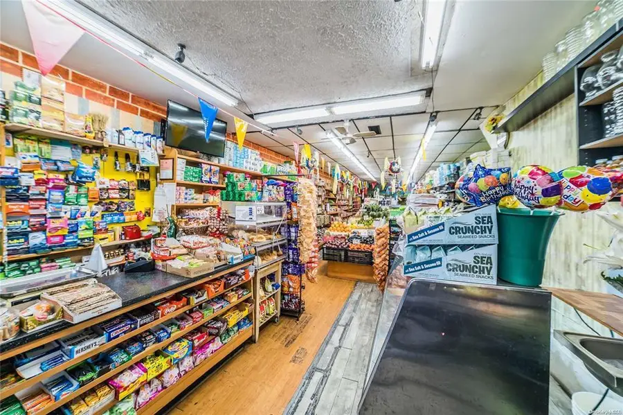 85-05 Jamaica Avenue, Woodhaven, NY 11421 - Image #3