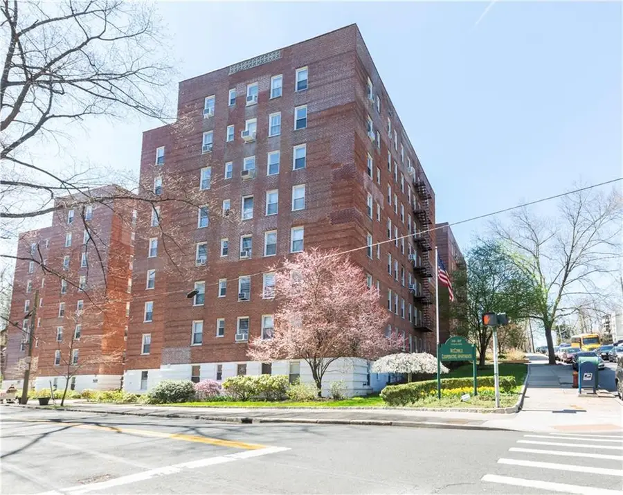 247 Parkview Avenue #6P, Bronxville, NY 10708 - Image #3