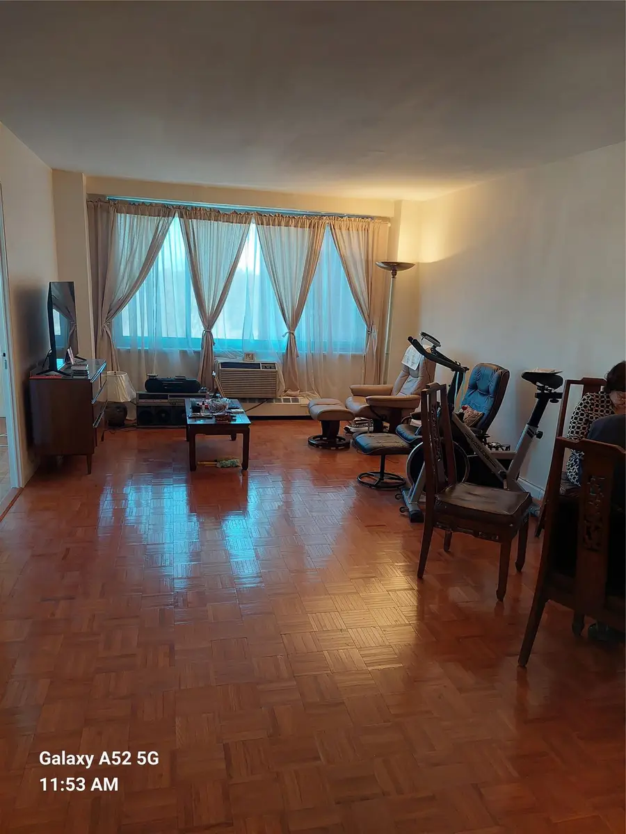 220-55 46 Avenue #6F, Bayside, NY 11361 - Image #2