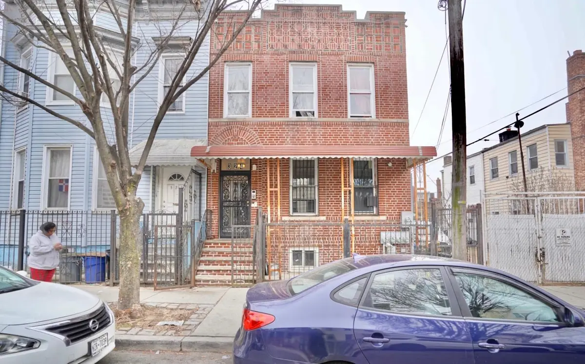 324 Arlington Avenue, Brooklyn, NY 11208 - Image #1