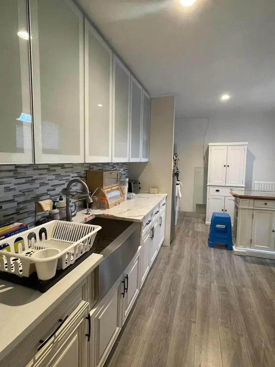 140-50 Burden Crescent #4J, Jamaica, NY 11435 - Image #2