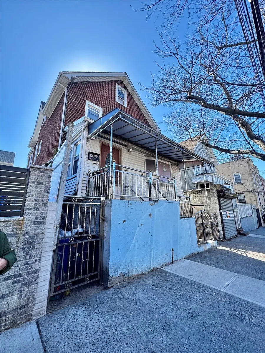 101-16 32nd Ave, East Elmhurst, NY 11369 - Image #3