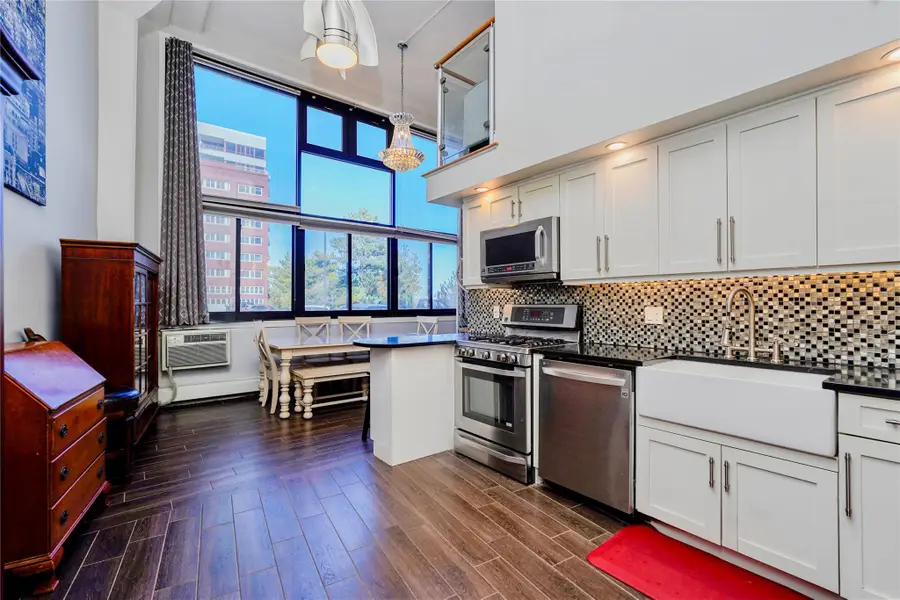 10 Bay Street Landing #1A, Staten Island, NY 10301 - Image #2