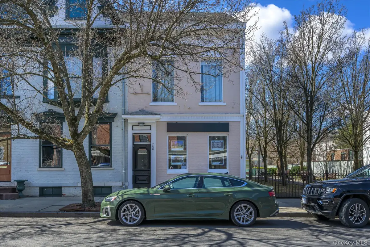 237 Warren Street, Hudson, NY 12534 - Image #1