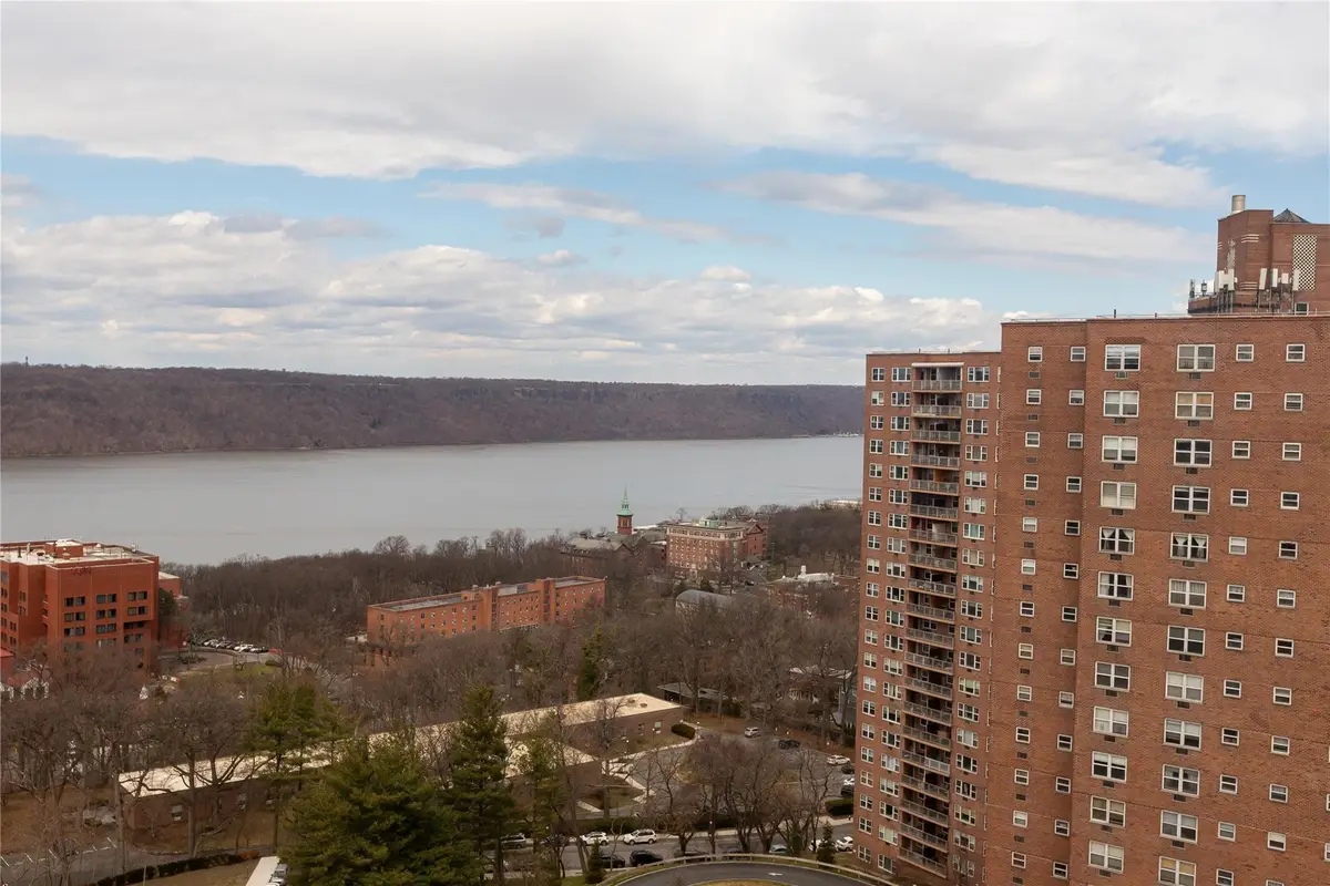 5800 Arlington Avenue #21A, Bronx, NY 10471 - Image #1