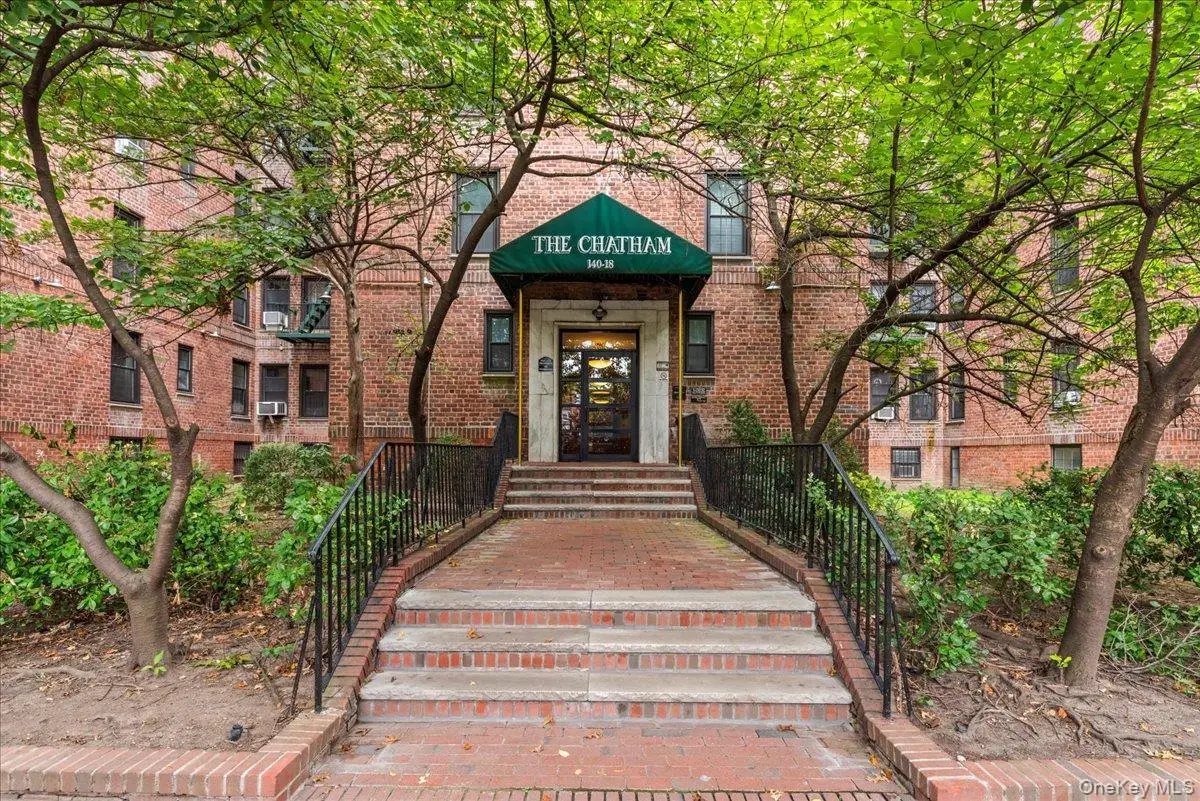 140-18 Burden Crescent #106, Briarwood, NY 11435 - Image #1