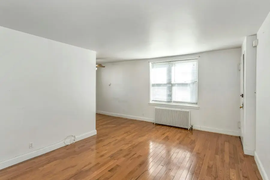 35-42 205th Street #288, Bayside, NY 11361 - Image #2