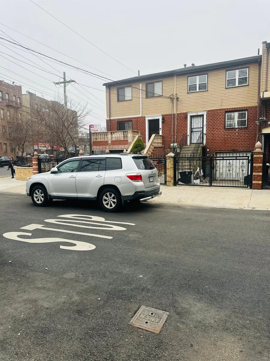 730 Linwood Street, Brooklyn, NY 11208 - Image #3