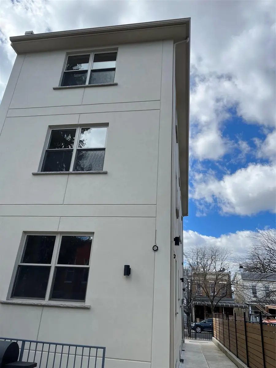 221 Barbey Street, Brooklyn, NY 11207 - Image #2