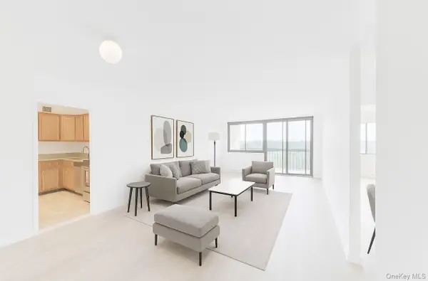 1 Bay Club Drive #12B, Bayside, NY 11360