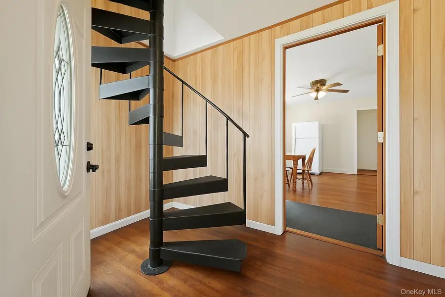 330 Irving Street, Central Islip, NY 11722 - Image #2