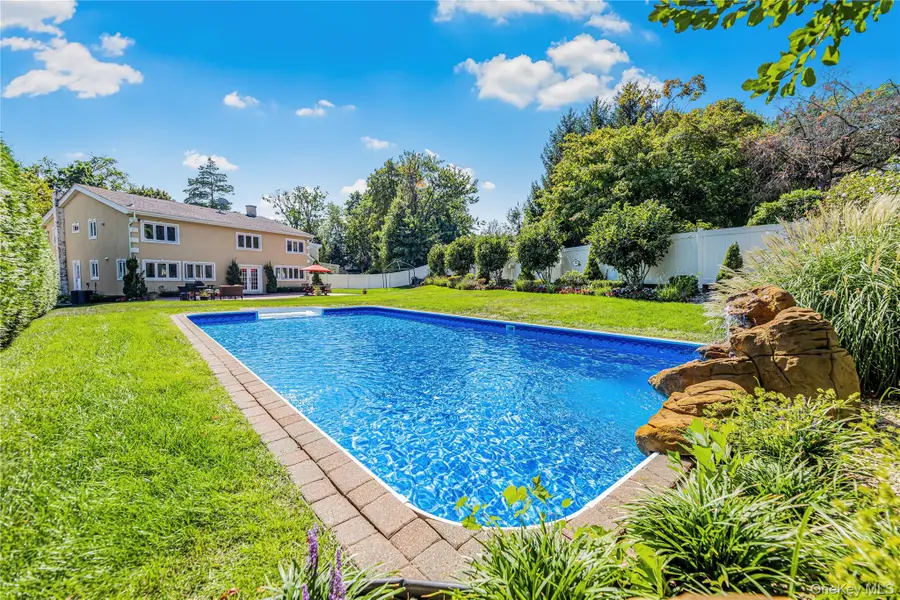 397 Concord Road, Yonkers, NY 10710 - Image #2