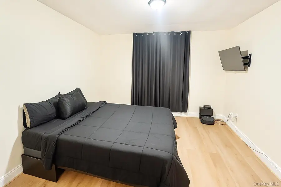 60 White Oak Street #2-H, New Rochelle, NY 10801 - Image #3