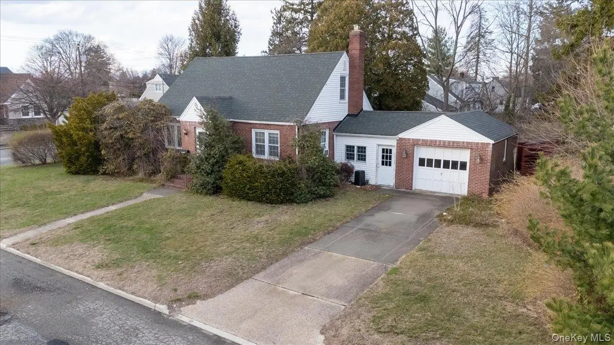 74 Floral Avenue, Bethpage, NY 11714 - Image #1