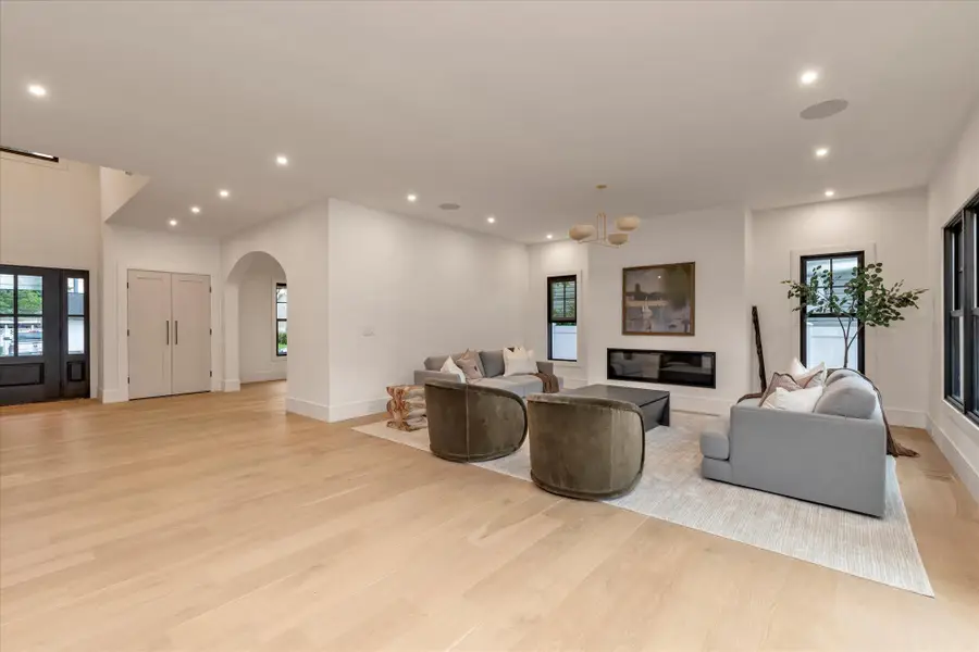 1497 Carroll Street, Wantagh, NY 11793 - Image #3