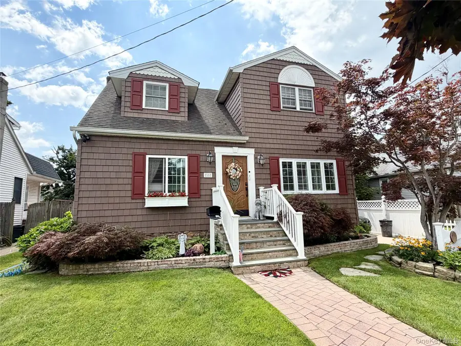 55 Willow Lane, Lindenhurst, NY 11757 - #2