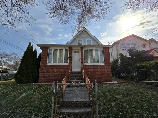 229 Rushmore Avenue, Carle Place, NY 11514