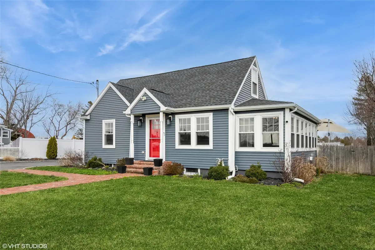 4100 Youngs Avenue, Southold, NY 11971 - Image #1