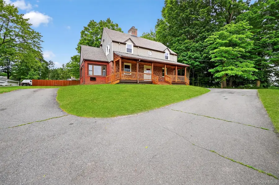 54 New Hempstead Road, New City, NY 10956 - Image #2