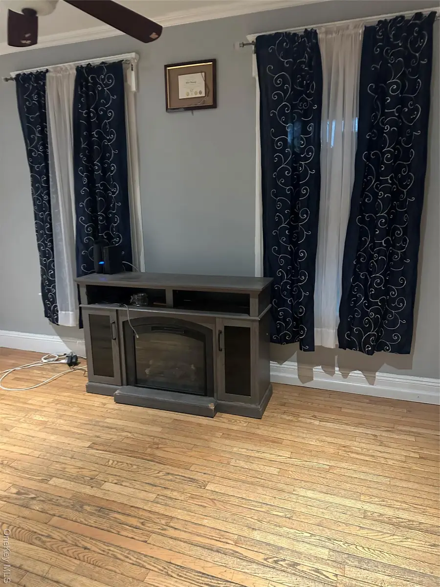 10431 91st Avenue, Richmond Hill, NY 11418 - Image #2