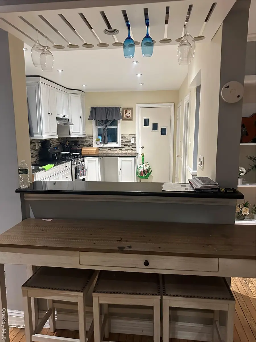 10431 91st Avenue, Richmond Hill, NY 11418 - Image #3