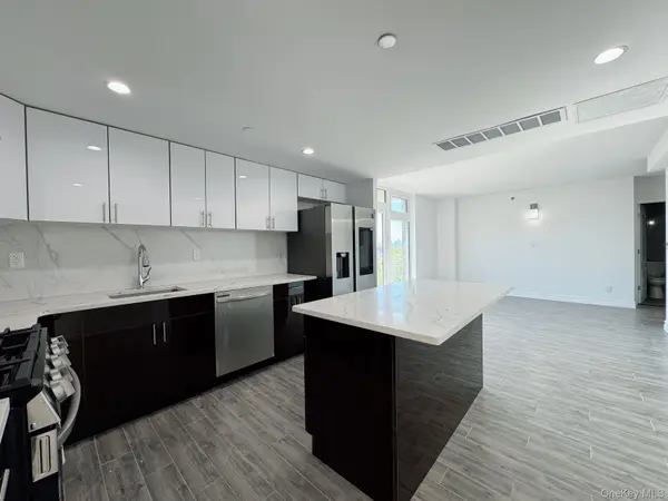 65-18 Austin St #8H, Rego Park, NY 11374