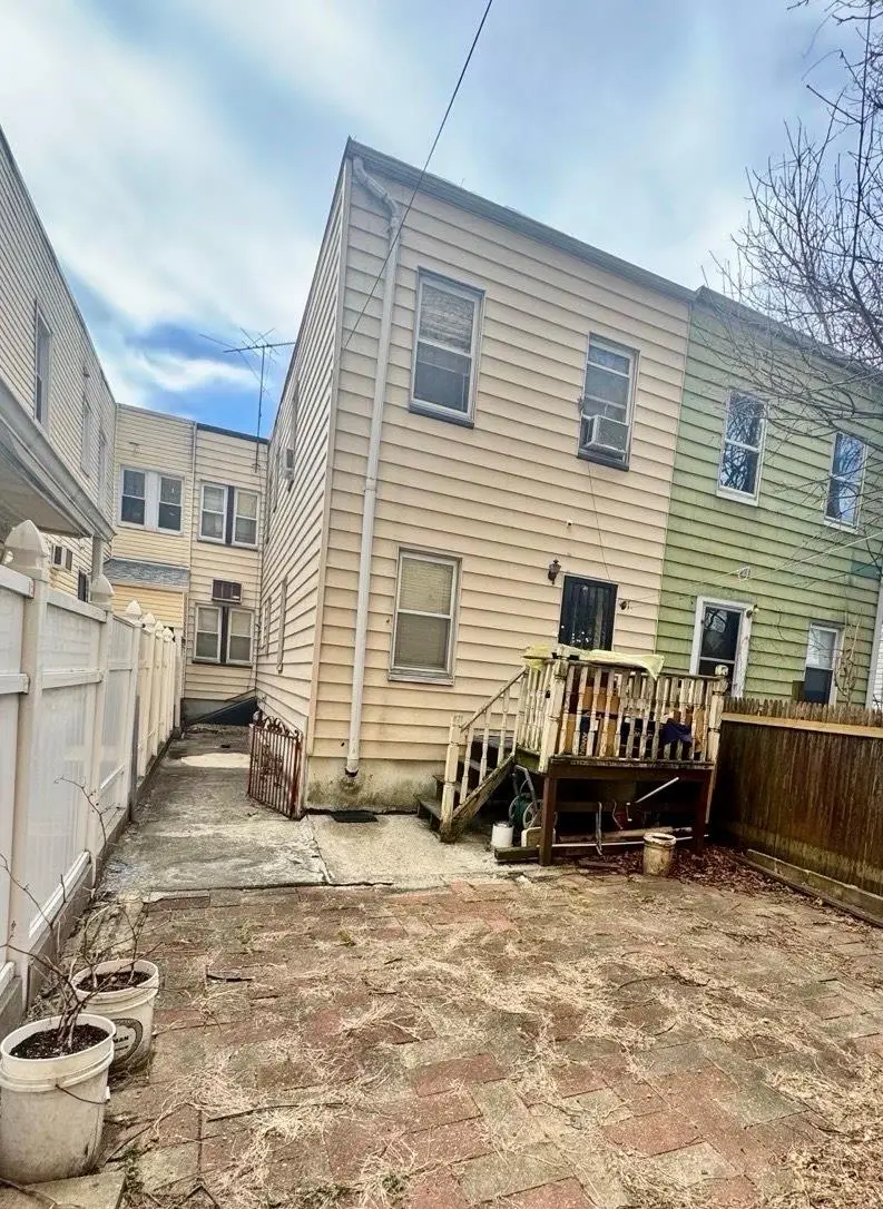 80-21 86 Avenue, Woodhaven, NY 11421 - Image #2