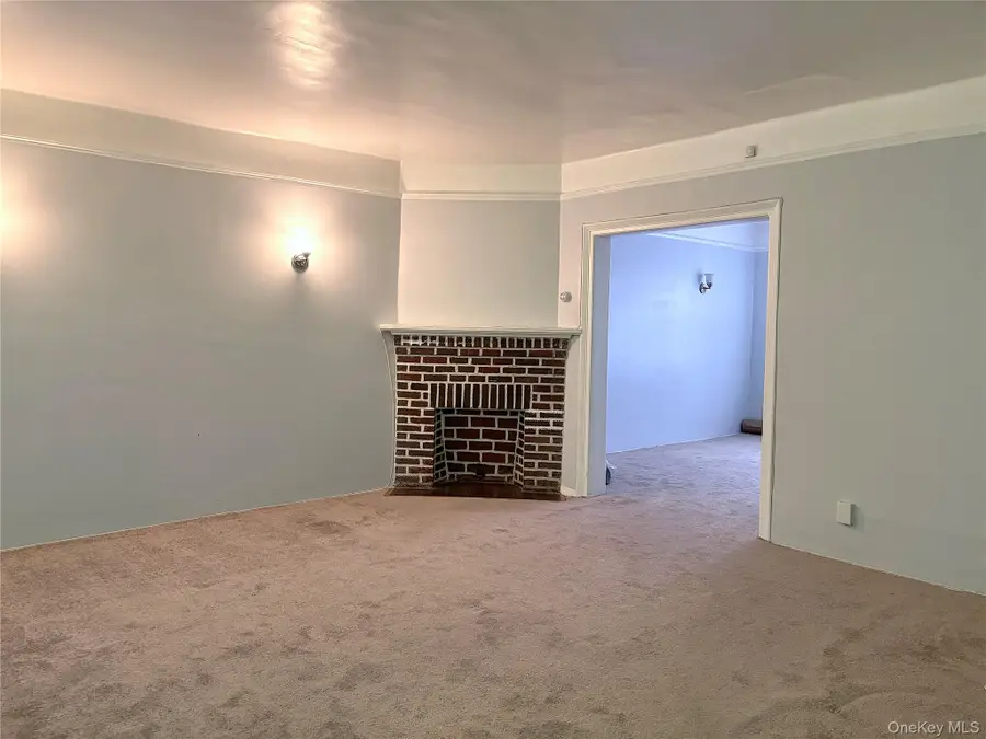 3349 Bouck Avenue, Bronx, NY 10469 - Image #2