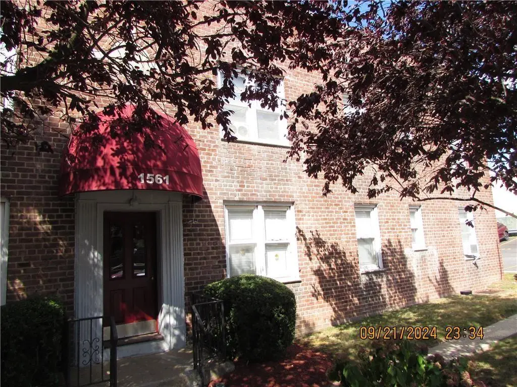 1561 Central Park Ave #I-5, Yonkers, NY 10710 - Image #1