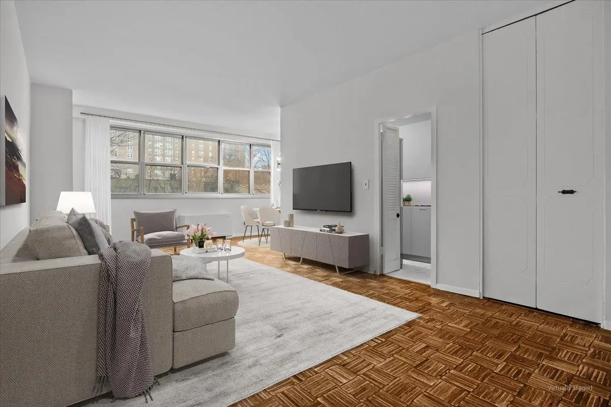 555 Kappock Street #4H, Bronx, NY 10463 - Image #1